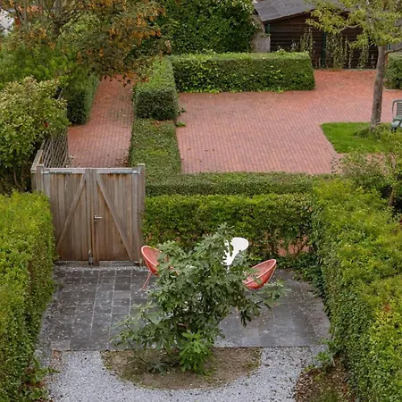 Сasa de vacaciones Huswell - Cosy With Garden